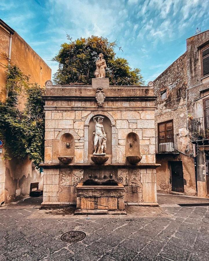 الشقق الفندقية كاستلبونوفي  Porta San Paolo House المظهر الخارجي الصورة