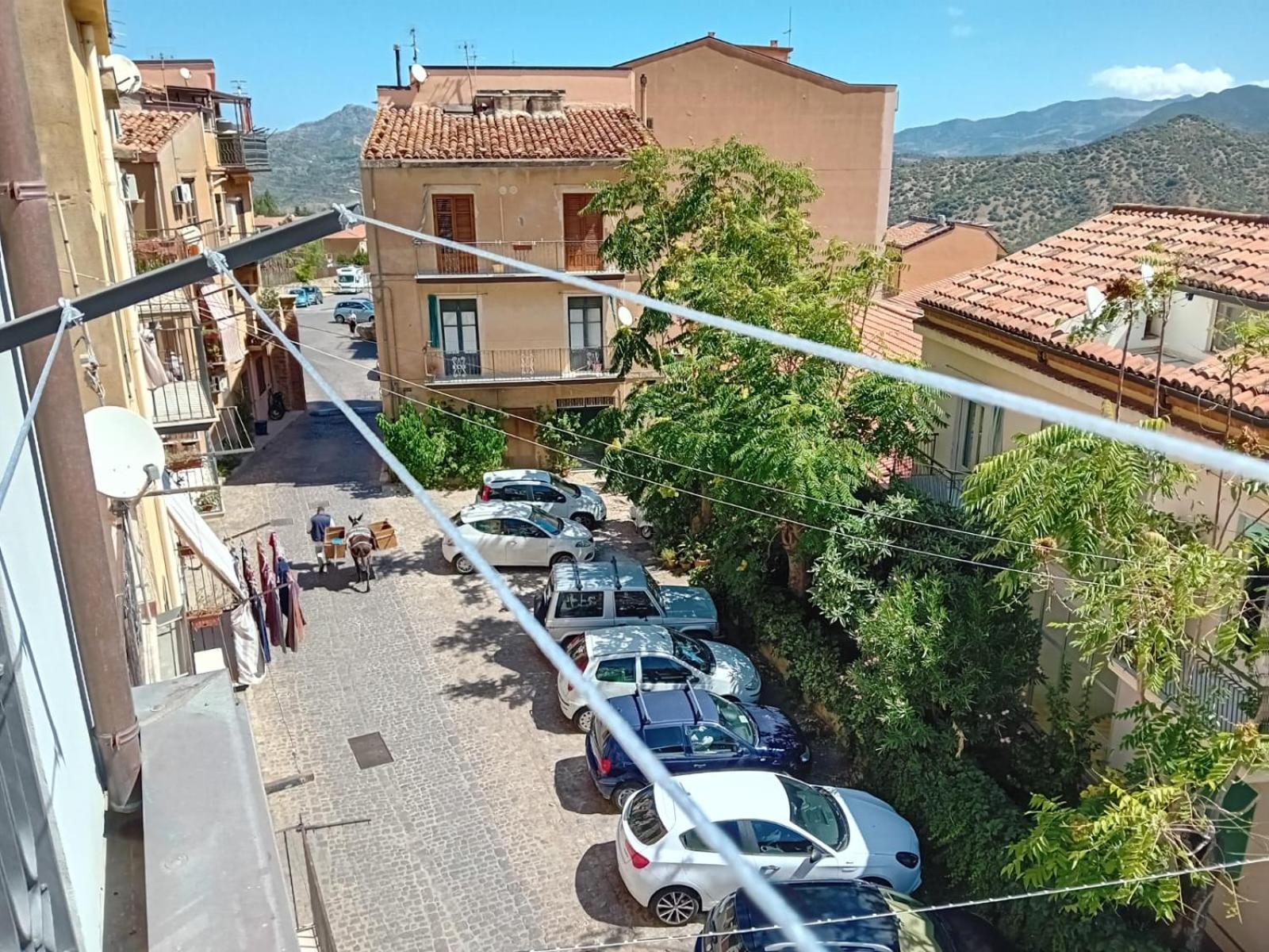 الشقق الفندقية كاستلبونوفي  Porta San Paolo House المظهر الخارجي الصورة
